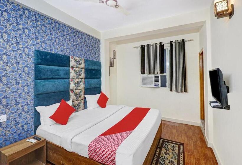 Трехместный Номер Классика, Flagship Hotel Atithi