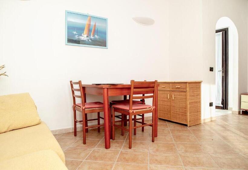 Апартаменты 1 Спальня, Residence La Marmorata