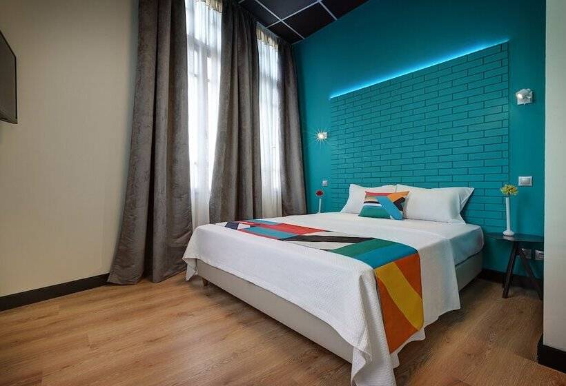 غرفة ديلوكس, Colors Central Ladadika