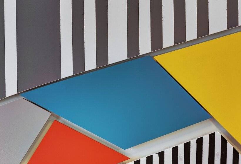 غرفة قياسية, Colors Central Ladadika