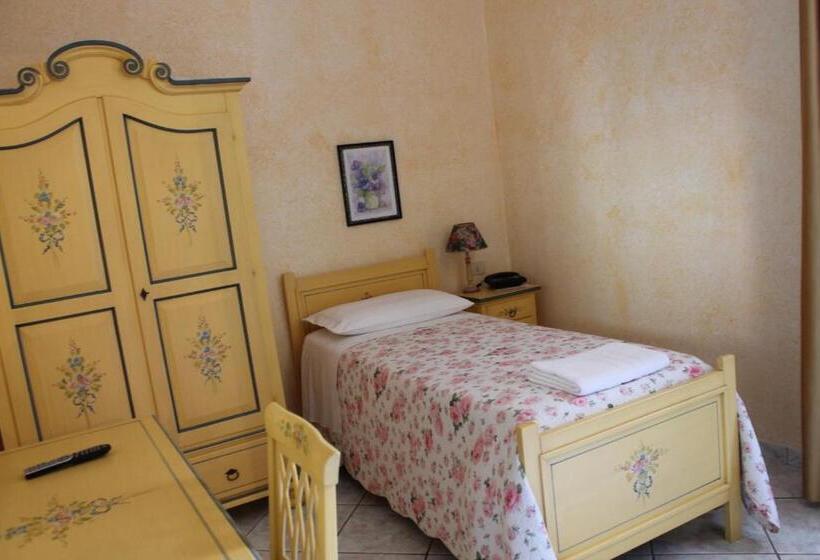 Номер Стандарт Индивидуальный, La Villa