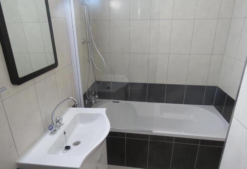 带2个卧室的高级公寓, Polyxeni Hotel Apartments