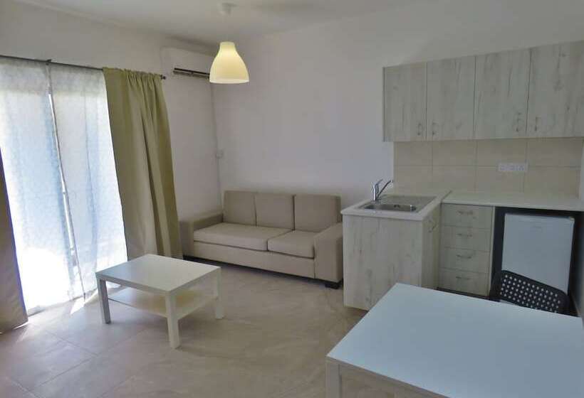 带2个卧室的高级公寓, Polyxeni Hotel Apartments