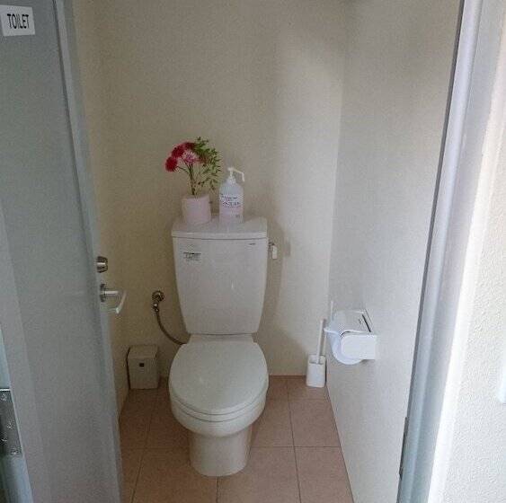 스탠다드 룸 공동 욕실, Okinawa Resort
