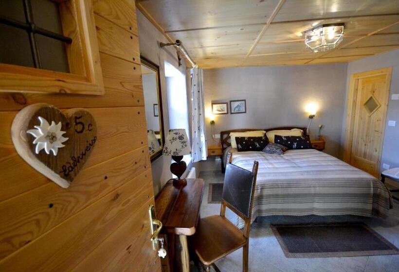 اتاق سوپریور, Maison Dunoyer Chambres Et Tables D Hotes