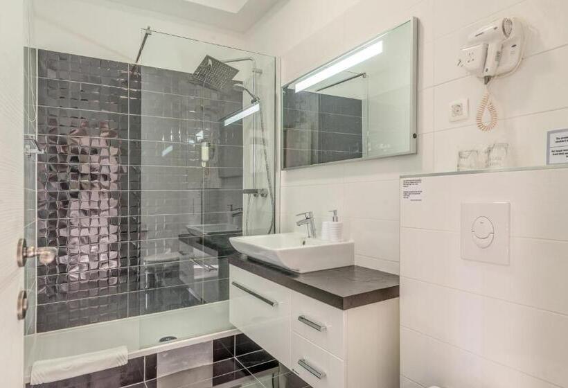 اتاق استاندارد, Metropole Luxury Rooms