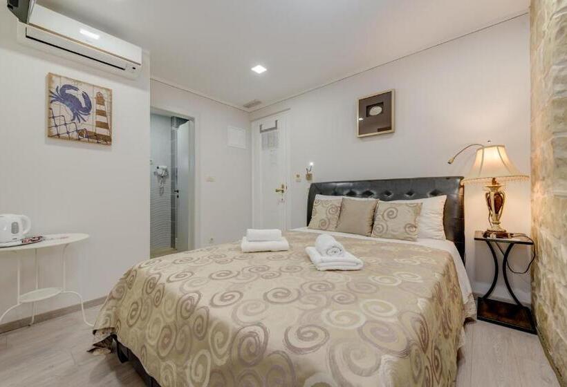 اتاق استاندارد, Metropole Luxury Rooms