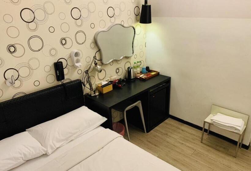 اتاق استاندارد, Check Inn Express Kaohsiung Love River