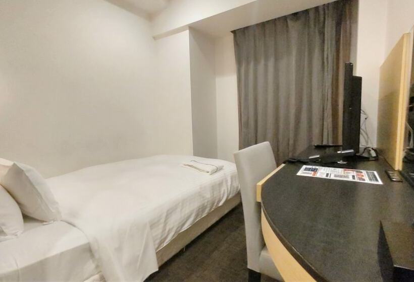 标准单人间, Sotetsu Fresa Inn Nihombashiningyocho