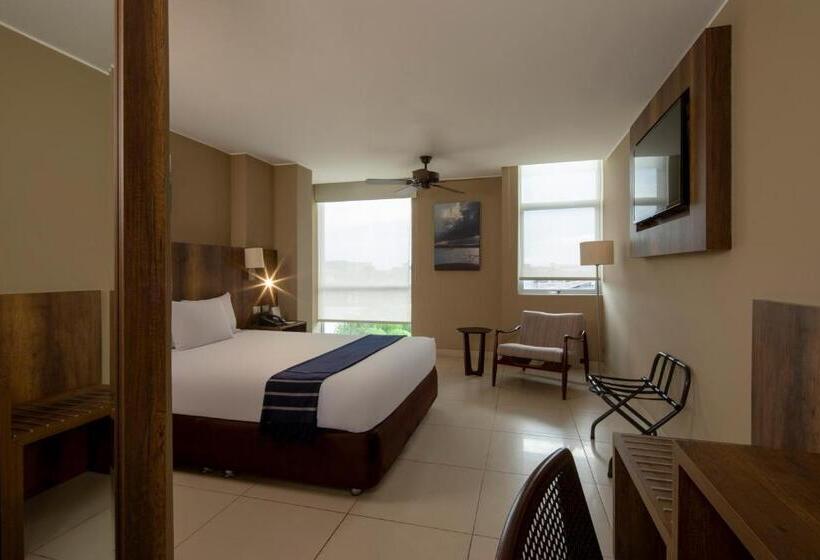 Номер Superior, Casa Andina Select Pucallpa