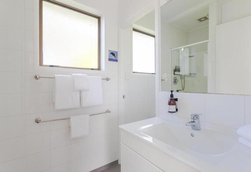 2 Bedroom Premium Apartment Sea View, Pacific Rendezvous Resort