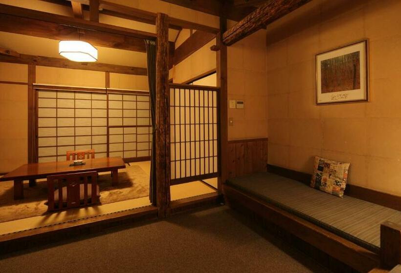 Номер Economy с общей ванной комнатой, Kurokawa Onsen Oyado Noshiyu