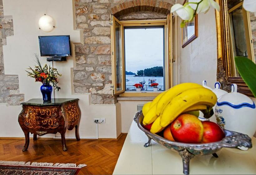 Апартаменты 1 Спальня Вид на Море, Residence La Carera