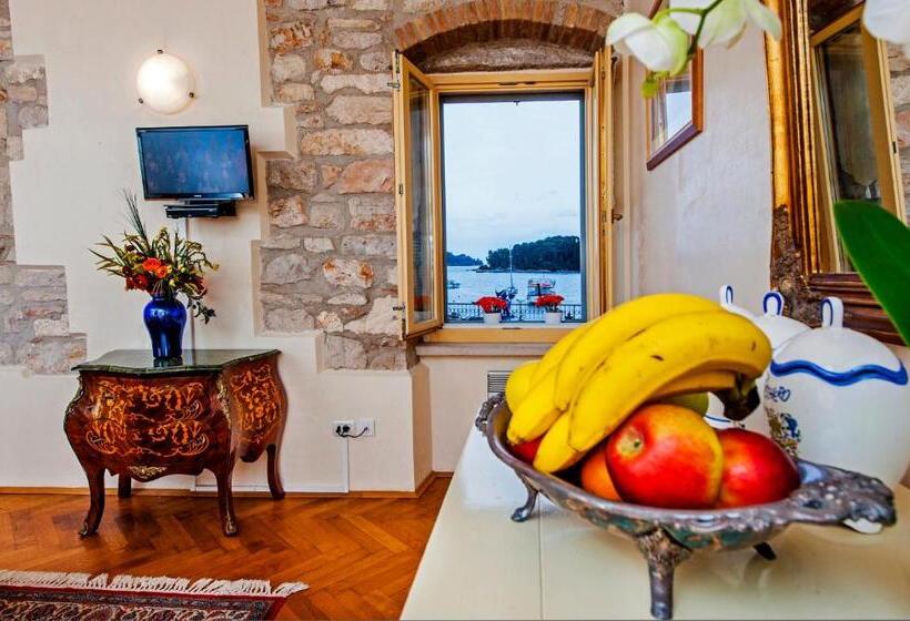 Апартаменты 1 Спальня Вид на Море, Residence La Carera
