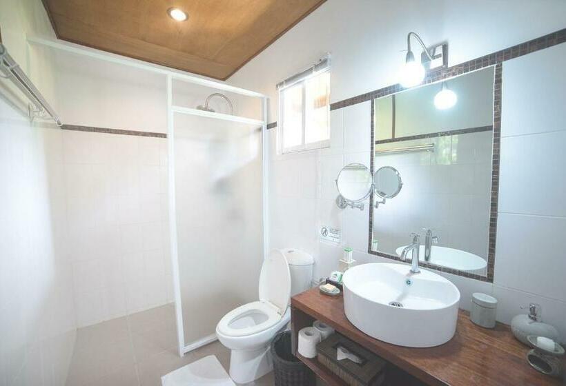 침실 1개 주택, Cadlao Resort And Restaurant
