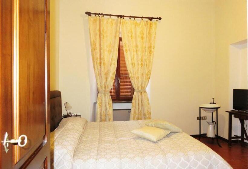 Дом 1 Спальня, Castello Cortevecchio