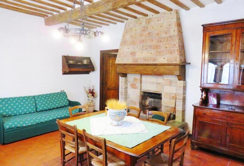 Люкс Deluxe Кровать Кинг, Castello Cortevecchio