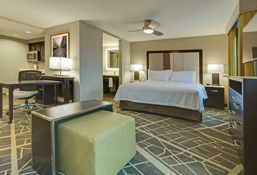 带大床的标准工作室, Homewood Suites By Hilton Savannah Historic Dist/riverfront