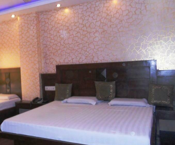 디럭스 룸, Amax Inn