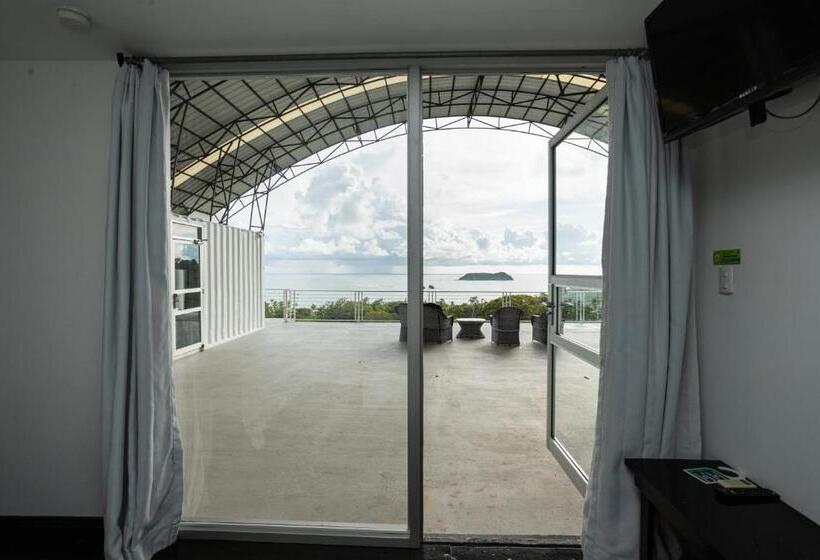 Номер Basic, El Faro Containers Beach
