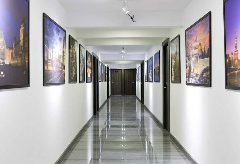 로얄 스위트, Ubox Samui Hostel   Chaweng Beach