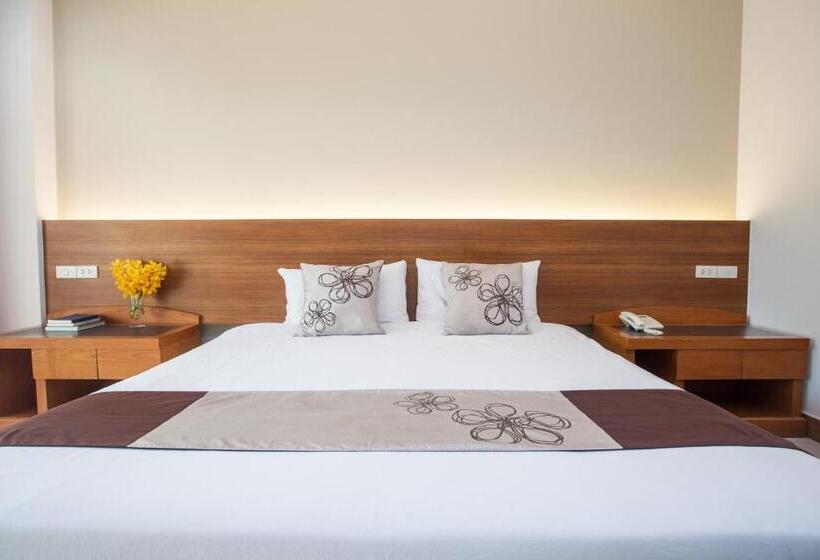 디럭스 룸, Diana Garden Resort   Sha Extra Plus