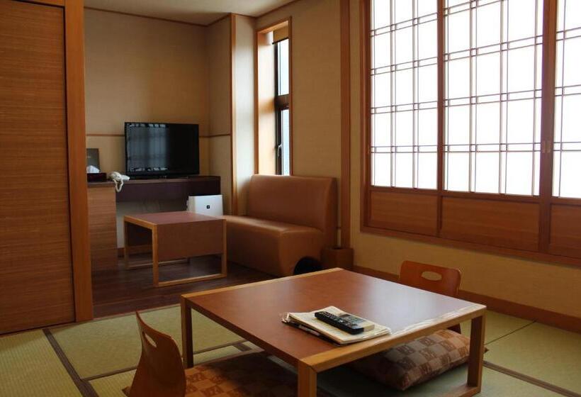 Номер Стандарт Трехместный, Ogoto Onsen Yunoyado Komolebi