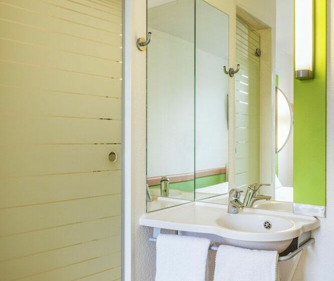 Номер Стандарт, Cambridge Hotel Bradford Central