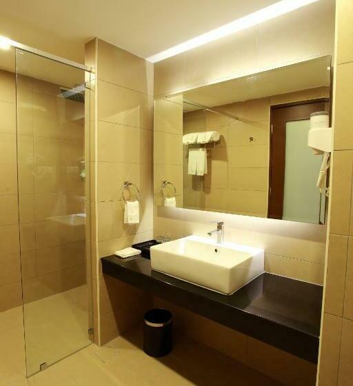 带大床的复式套间, Symphony Suites