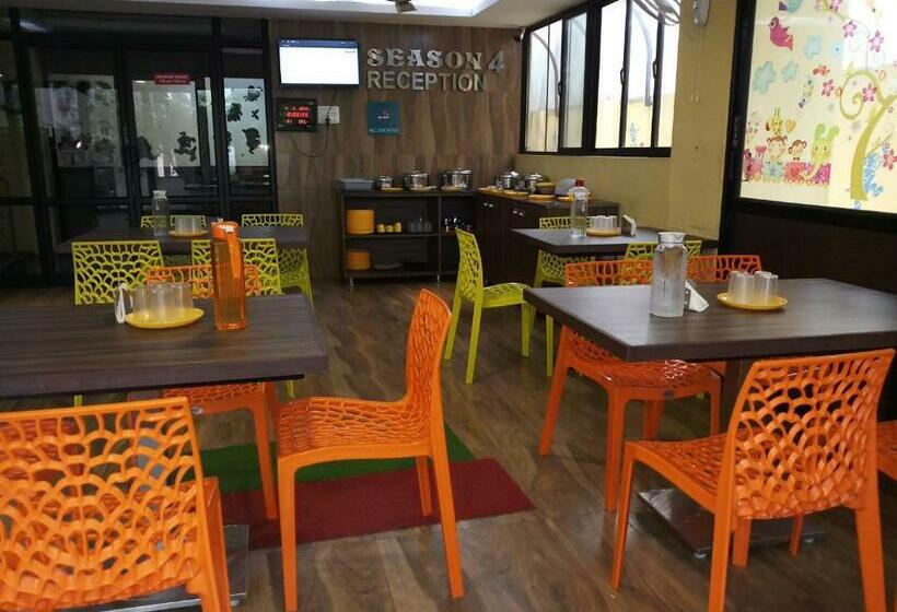 חדר דלוקס, Season 4 Residences  Thiruvanmiyur Near Tidel Park Apollo Proton Cancer Center And Iit Madras Resear