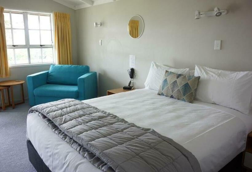 Студия Стандарт, Phoenix Thermal Resort  Taupo