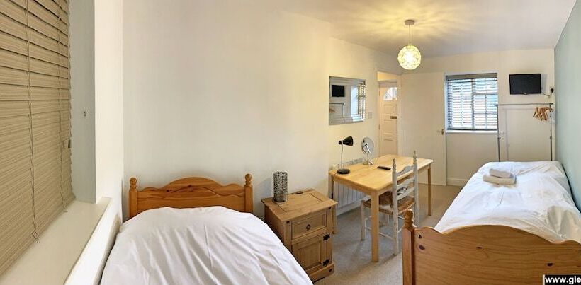 ２ベッドルームアパートメント, Glendower Guest Apartments
