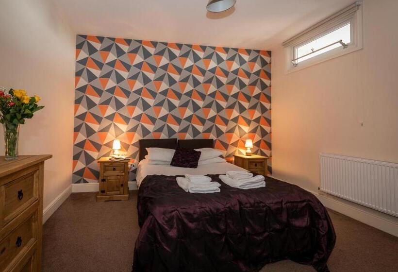 Апартаменты 1 Спальня, Waterview Deluxe Apartments