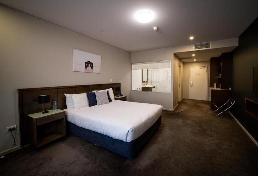 Номер Стандарт с Гидромассажем, Sfera's Park Suites & Convention Centre