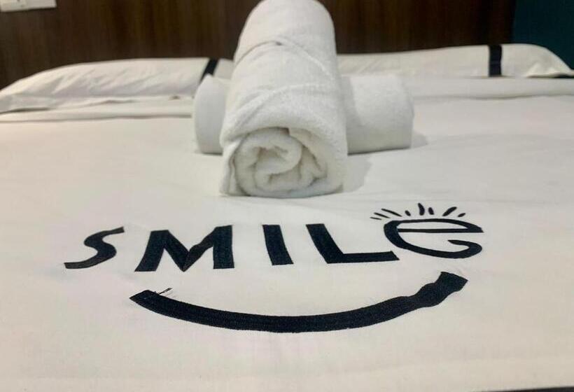 디럭스 룸, Smile Hotel Usj
