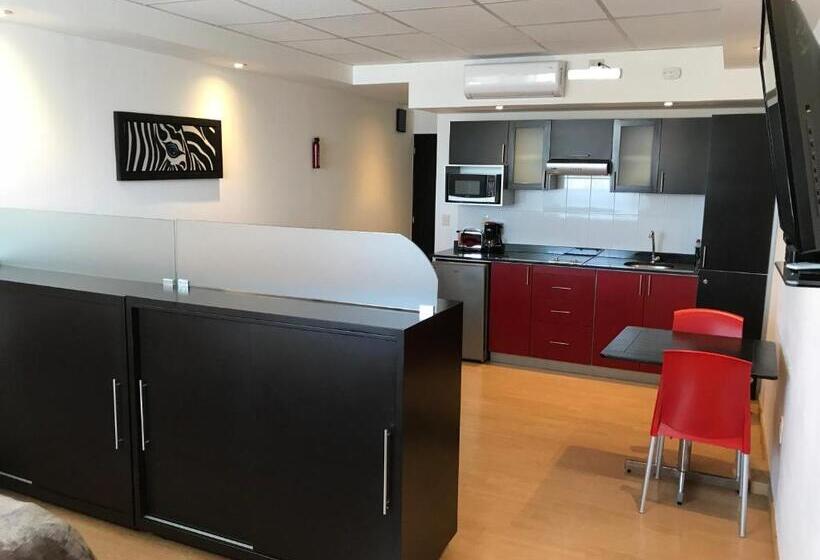 סטודיו דלוקס, My Home Suites