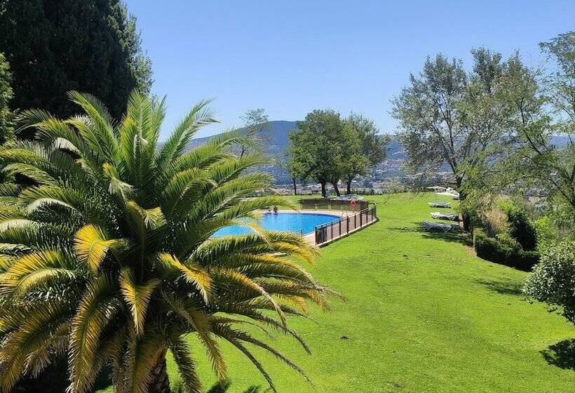 Номер Стандарт, Parador Castillo De Monterrei