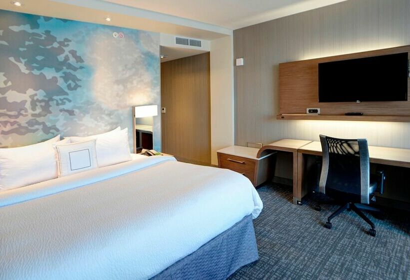 Люкс, Courtyard By Marriott Muncie At Horizon Convention Center