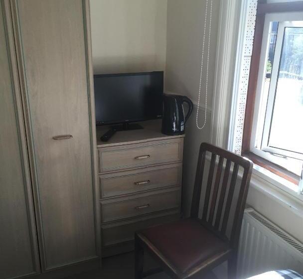 Номер Стандарт, Colnbrook Lodge Guest House