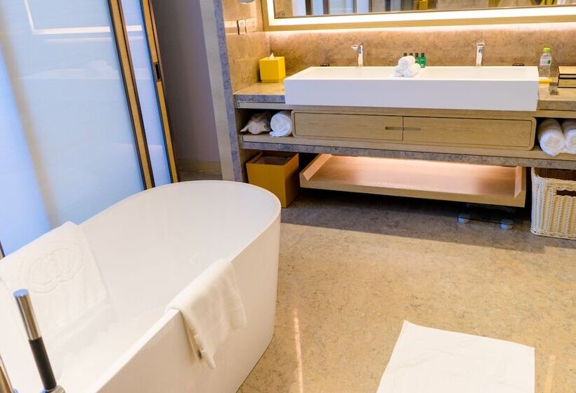 Номер Superior Вид на Сад, Sofitel Sanya Leeman Resort