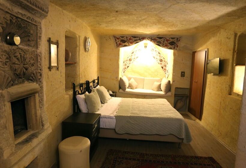 Номер Стандарт, Antik Cave House