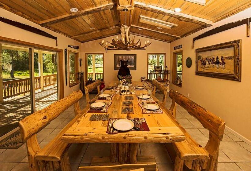 Номер Deluxe Кровать Кинг, Rocky Point Ranch, Montana
