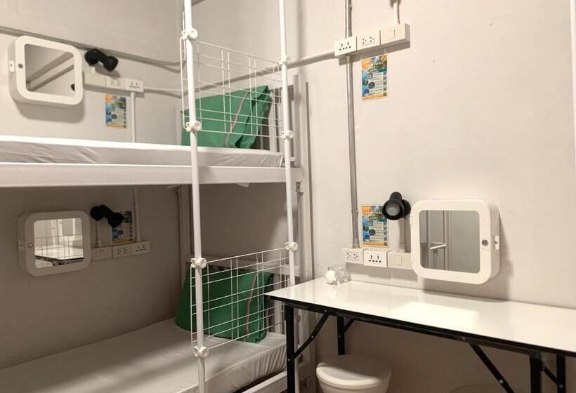 اتاق استاندارد, Sleep Sheep Phuket Hostel Sha