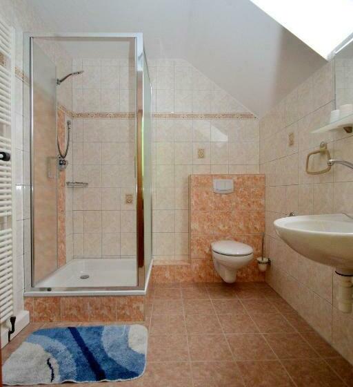 Апартаменты 2 Спальни с Балконом, Apartmány Florian