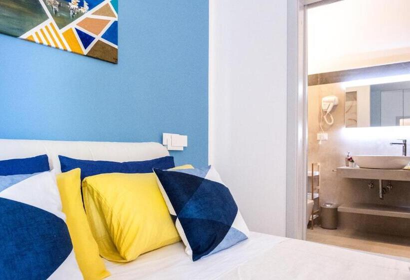 اتاق لوکس, Vele D Otranto B&b