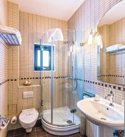 اتاق استاندارد, Vila Leonida   Resort Leonida