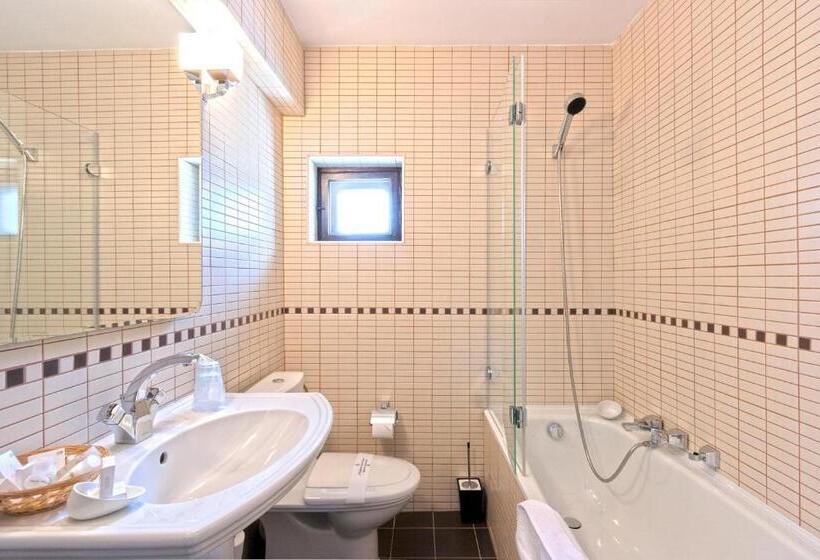 سوییت, Vila Leonida   Resort Leonida