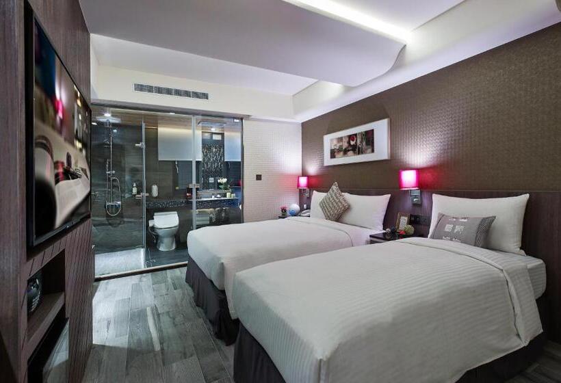 اتاق استاندارد سه نفره, Beauty Hotels Taipei   Hotel Bfun