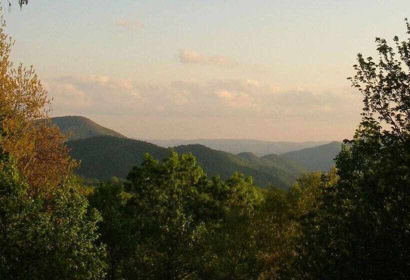 Номер Economy, Fire Mountain Resort
