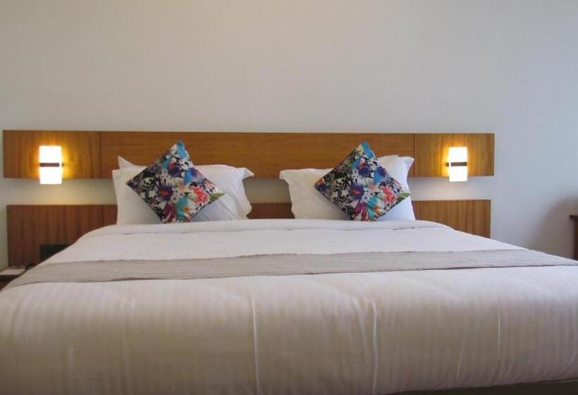 Номер Стандарт Вид на Сад, Mountain Retreat Kodai